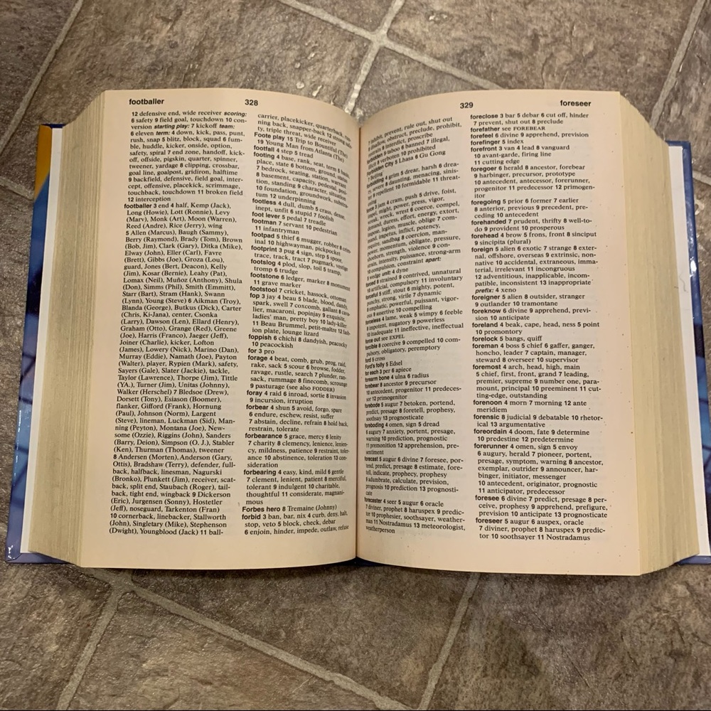 Webster’s New Explorer Crossword Puzzle Dictionary Second Edition Hardback Book - Picture 11 of 11